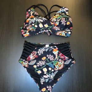CUPSHE Paisley + Floral Bikini